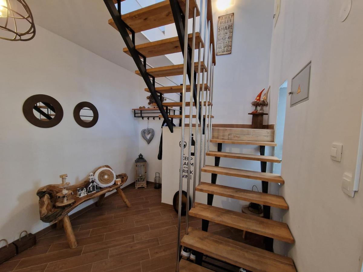 Apartmani Carla Medulin Exterior foto